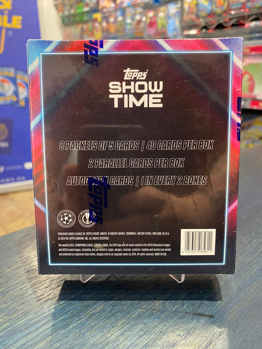 Topps Fodboldkort Showtime 2023/24 Booster Box 8 booster packs Kortspil